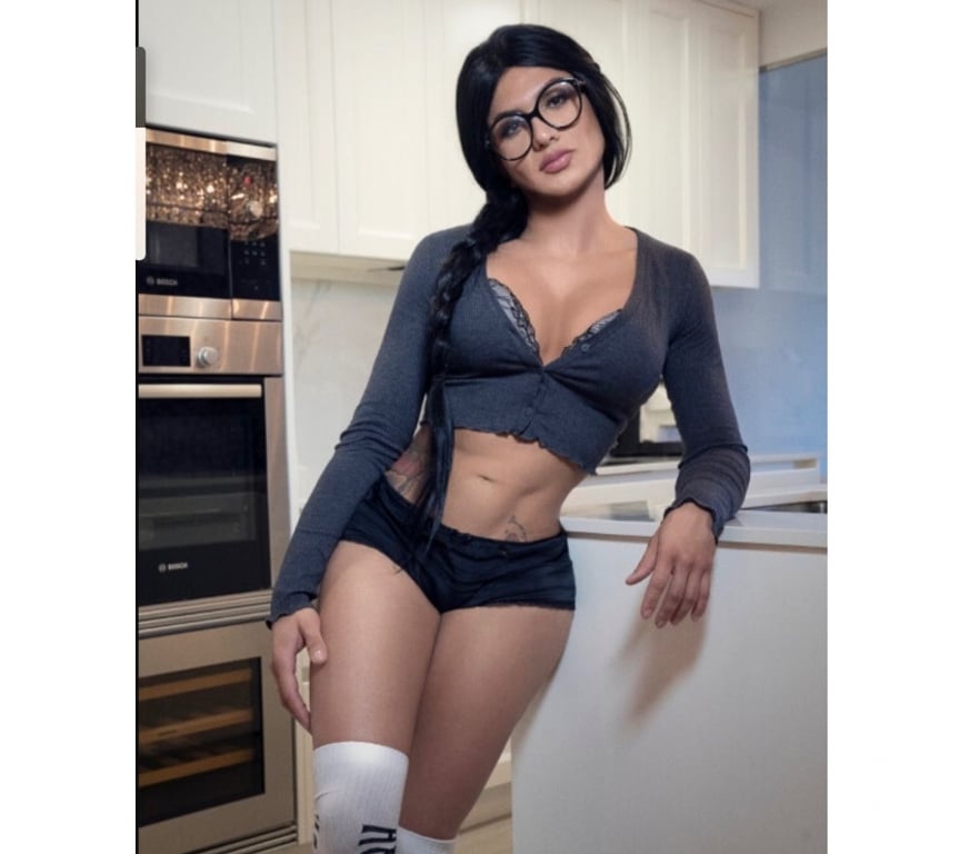 Escorts Belfast Belfast City Centre (South) - Belfast - Photos for ❤️❤️ts Thaizz bellucci new belfats ts❤️