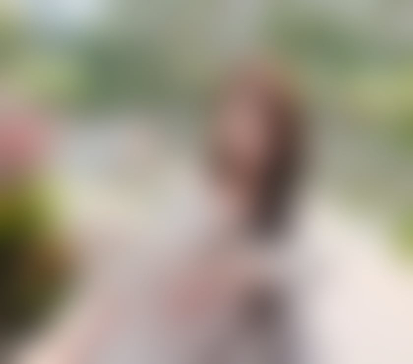 Escorts Edinburgh Holyrood Park - Edinburgh - Photos for 🌸 Gentle Companion • Confidential & Warm 🌸