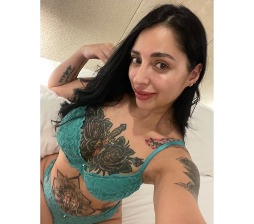 Escorts West Midlands Birmingham - Photos for Sexy LISA🍑Best Sloppy BJ❤️OwO-Fkiss❤️