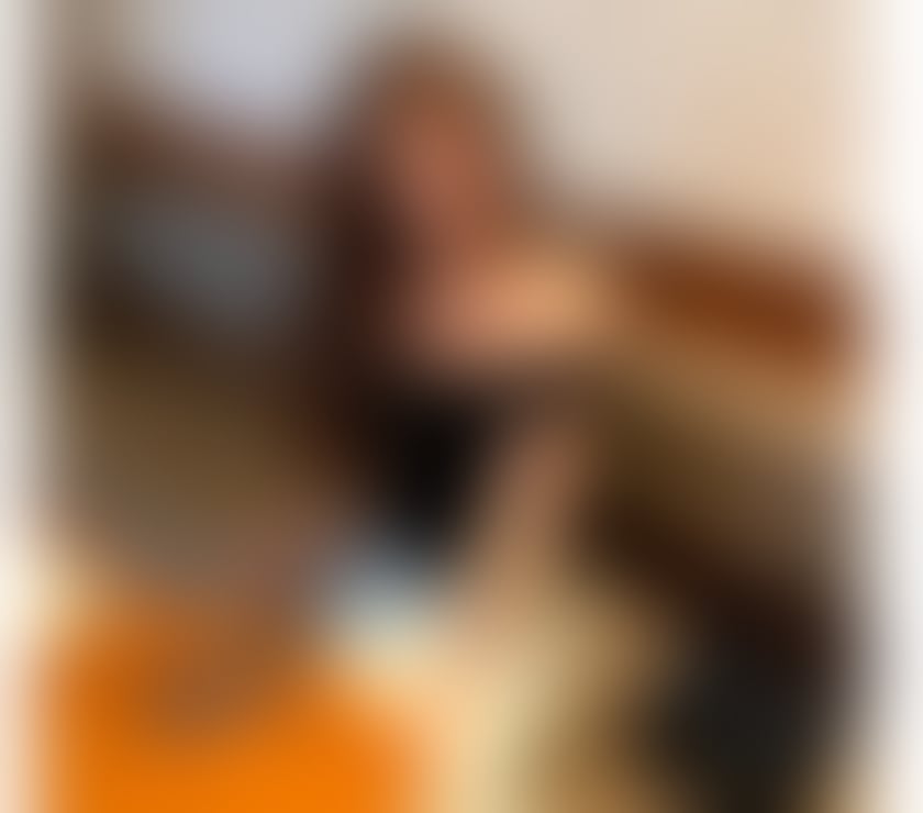 Escorts North London Holloway - North London - Photos for Holistic Massage Therapists are friendly, fully insured