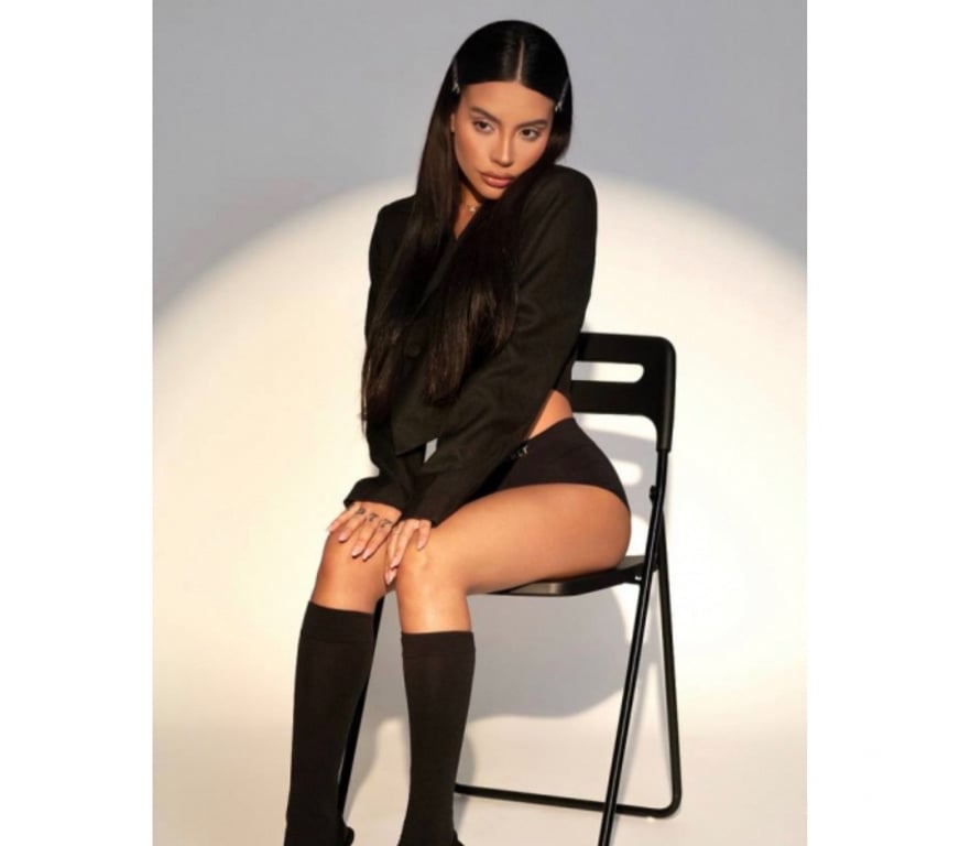 Escorts South West London Kingston upon Thames - Photos for 🍑BRAZILIAN PARTY GFE🔝🇧🇷JUJU BIG BUM❤️