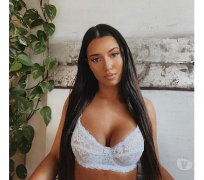 Escort Bracknell Bracknell Forest - Photos for I'm very hot Latina x Valentina x with a naughty body