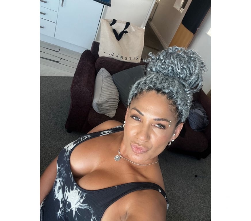 Escorts Merseyside Liverpool - Photos for MASSAGE LILY THE CUBAN🍀