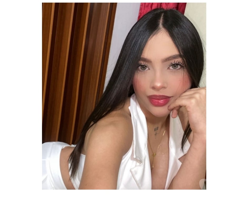 Escorts South West London Sutton - Photos for DAINA SEXY BRAZILIAN 🫦🔥FIRST TIME HERE 🔥🔥