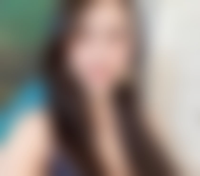 Photos for 🌸 Chinese Girl – Soft, Elegant & A Little Tempting