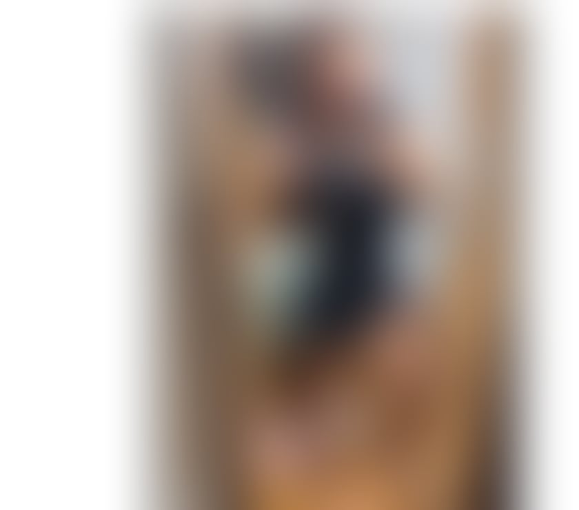 Escorts North West London Rayners Lane - North West London - Photos for 👅😋Dominatrix hot tongue sculptural body