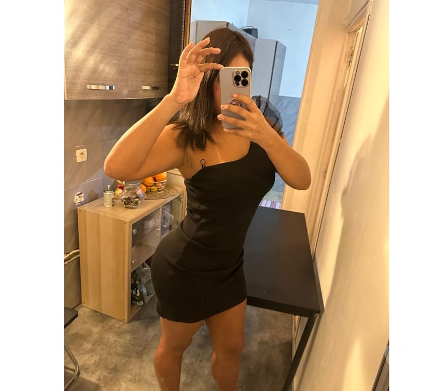 Escorts North West London Harrow - Photos for 👅😋Dominatrix hot tongue sculptural body