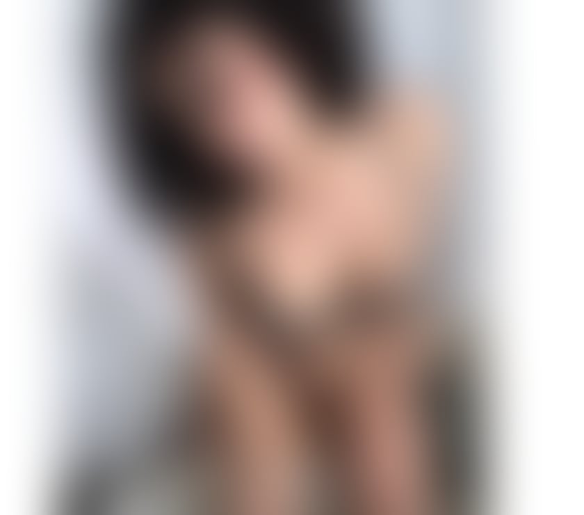 Escort Brentwood Station Brentwood - Photos for PARTY CARMEN AMAZING CURVES 🍫