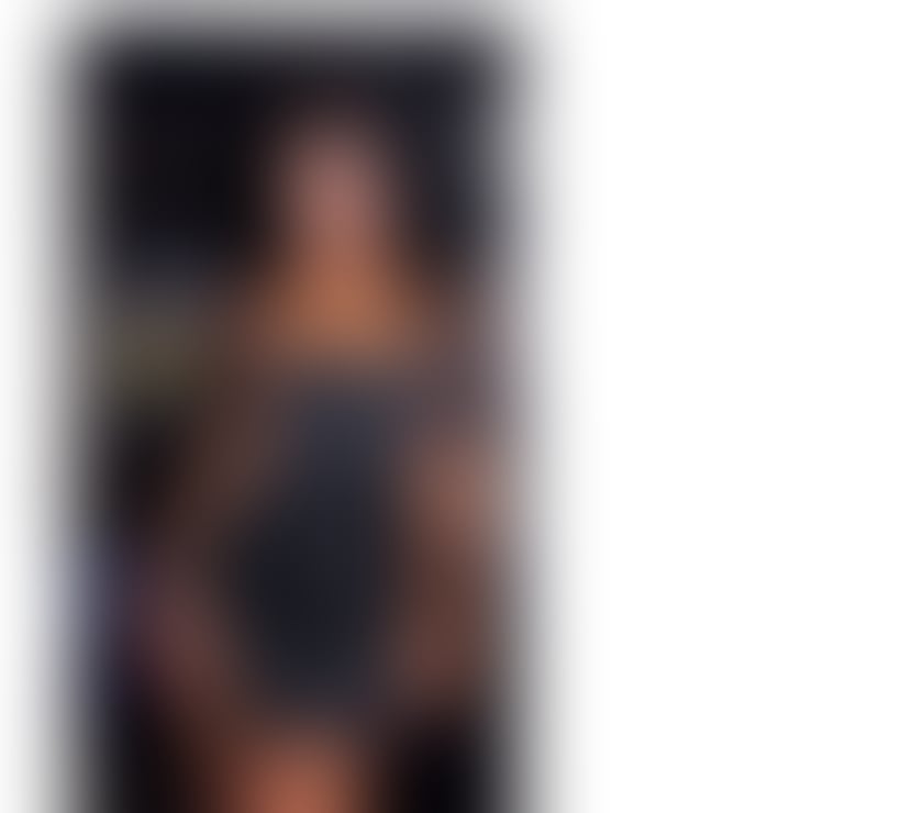 Available 24 hours for vídeo call