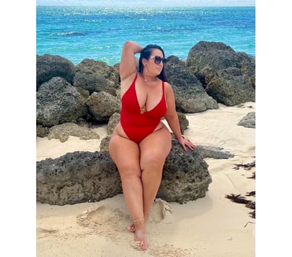 Escorts Newcastle City Centre Newcastle upon Tyne - Photos for SEXY CHUBBY LATINA foot fetish😋 PARTY 🥳 GFE