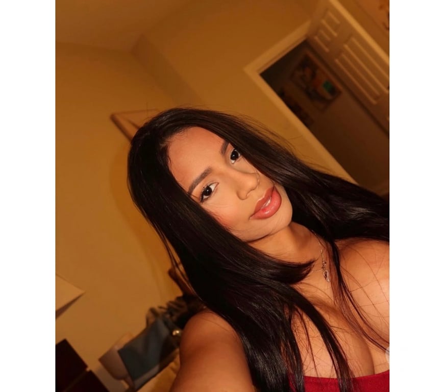 Escorts West Yorkshire Leeds - Photos for Milena enchanting brunette, elegant 💋✨