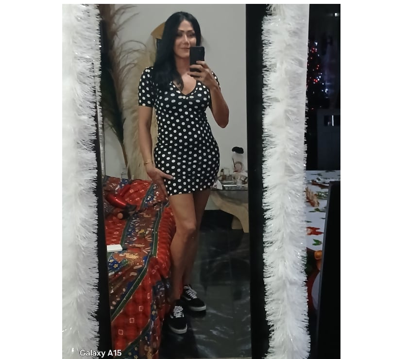 Trans Escorts East Sussex Brighton - Photos for Feminine Juicy Smooth Model TRANS Girl With Hard TOY