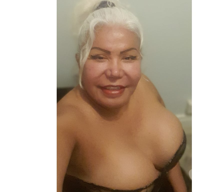 Escorts Fermanagh and Omagh Omagh - Fermanagh and Omagh - Photos for Mía transexual party girl