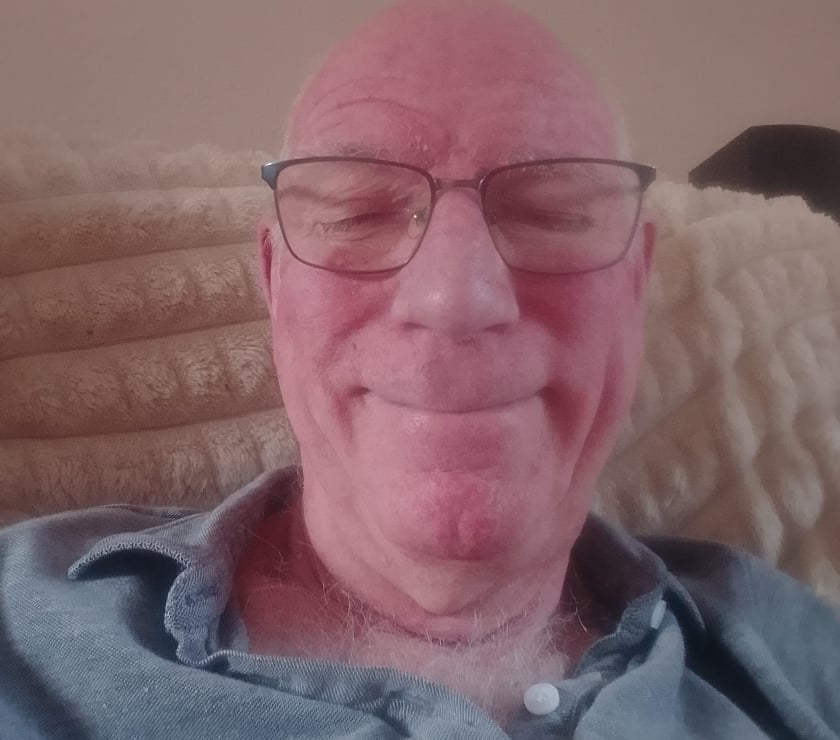 Photos for Mature male gives intimate NAKED OIL MASSAGE for females