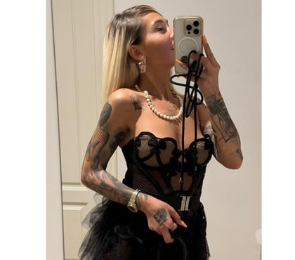 Photos for Your wild vixen 🔥🔥