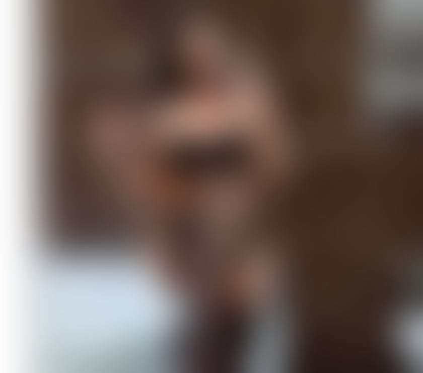 Luna, Brazilian, party girl, sensual & seductive