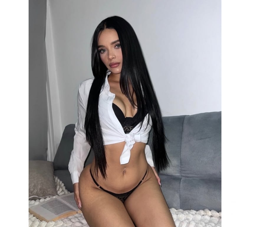 Escorts Ealing Southall - Ealing - Photos for MANU NEW BRAZILIAN🇧🇷❤️‍🔥 PARTY GIRL 🍾