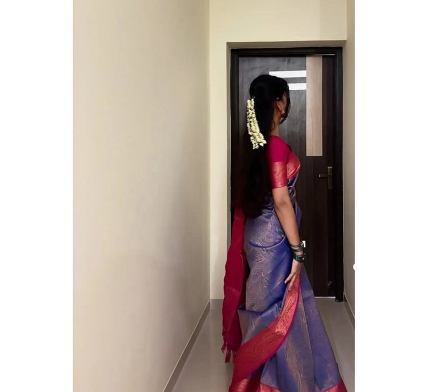 Escorts East London Redbridge - East London - Photos for Livinya New Mauritius Tamil Indian Girl in Ilford