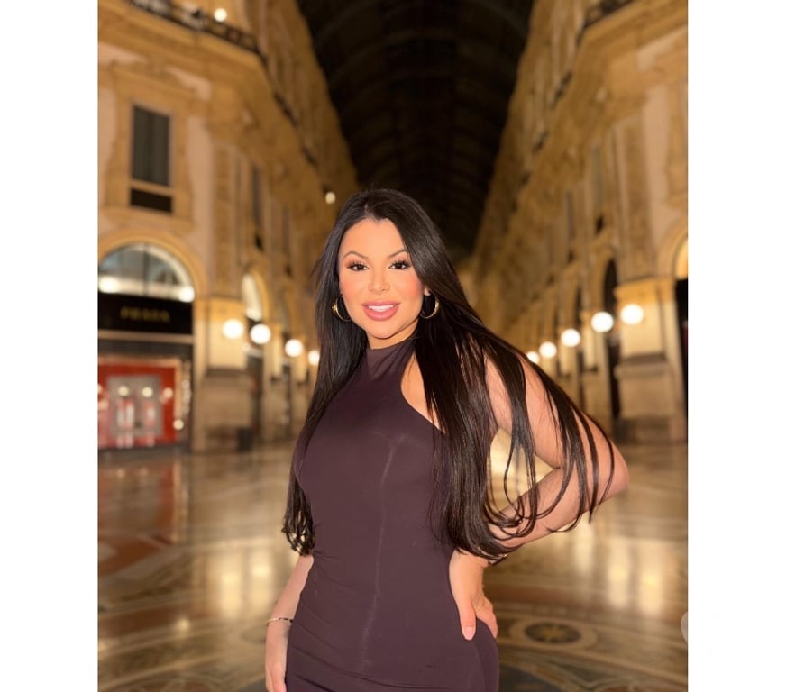 Escorts Merseyside Liverpool - Photos for Iza Brunette 🇧🇷 Girlfriend ❤️‍🔥 PartyGirl🍾