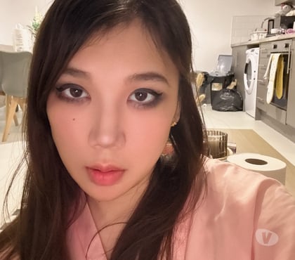 Escorts Luton Town Centre Luton - Photos for A pretty, funny Vietnamese girl💋❤️