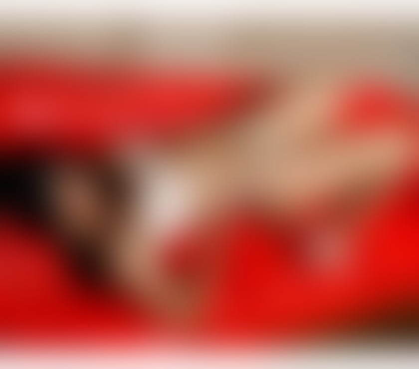 I'M BACK 🔥 JULIA VERY HOT FROM BRAZIL 🇧🇷