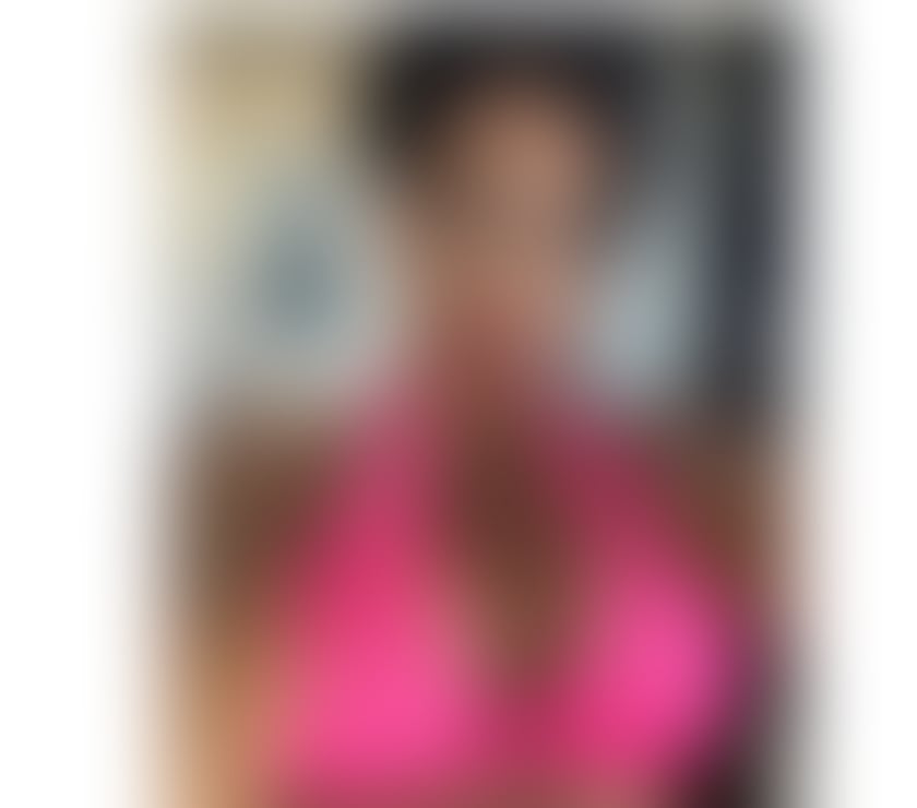 100% English glamour model and independent escort