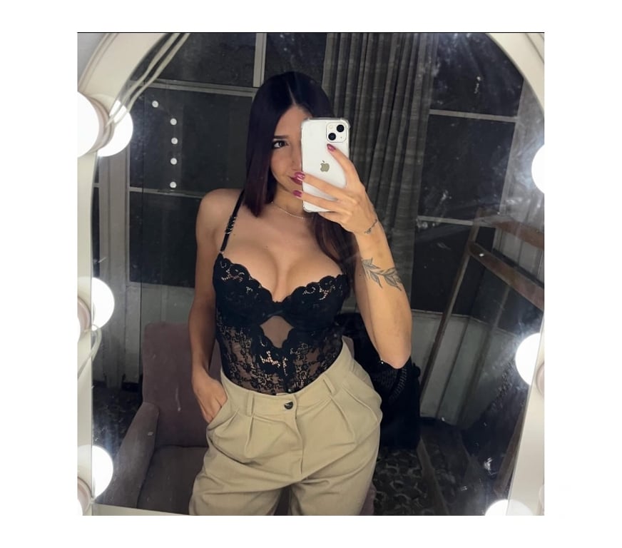 Escorts West London Hanwell - West London - Photos for PRETTY LATINA⭐️HIGH CLASS SERVICE🔝PARTY LOVER