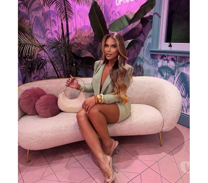 Trans Escorts North London Arnos Grove - North London - Photos for GIO XXL HOT 🍆🍑 PARTY 🎊🎉