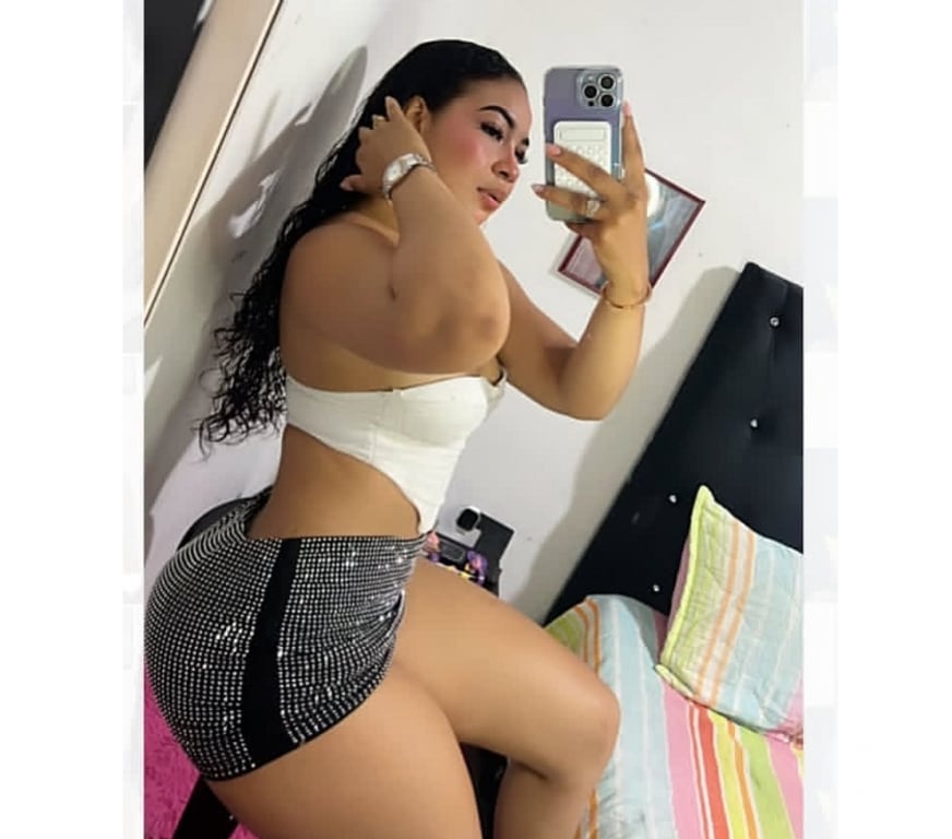 Escorts Somerset Yeovil - Somerset - Photos for SEXY BRUNETTE OWO