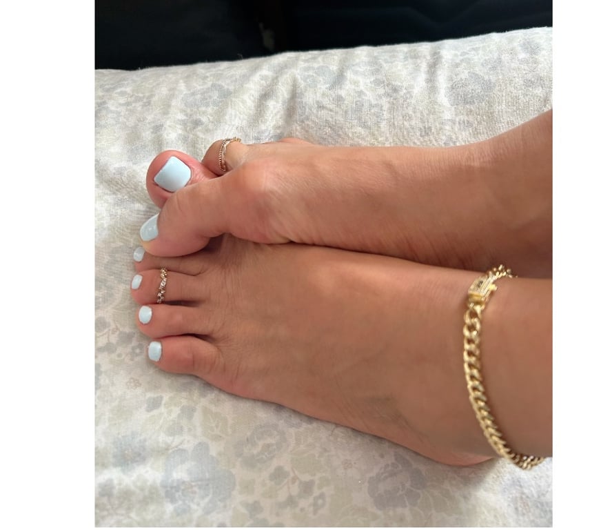 Escorts West Yorkshire Leeds - Photos for Hi guys I’m Sofi✨🔥New in área🔥🍒💋