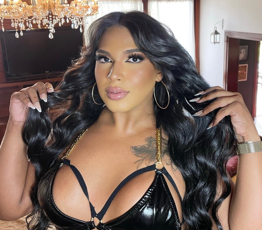 BRUNA HOT XXL 🍆 PARTY 🎉🎊