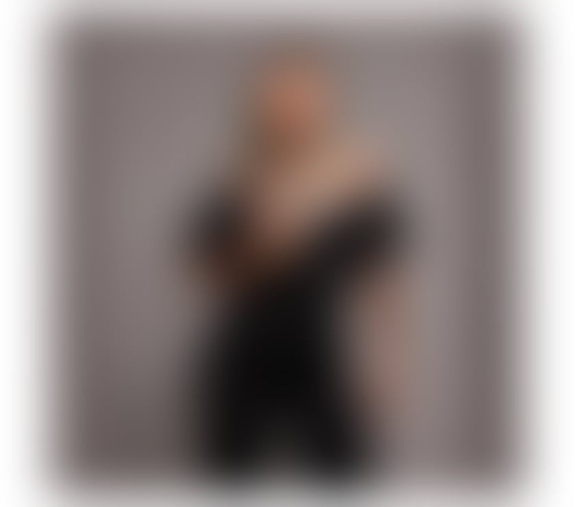 Nina NEW IN TOWN! Professional Therapist and DOMI_NATRIX!