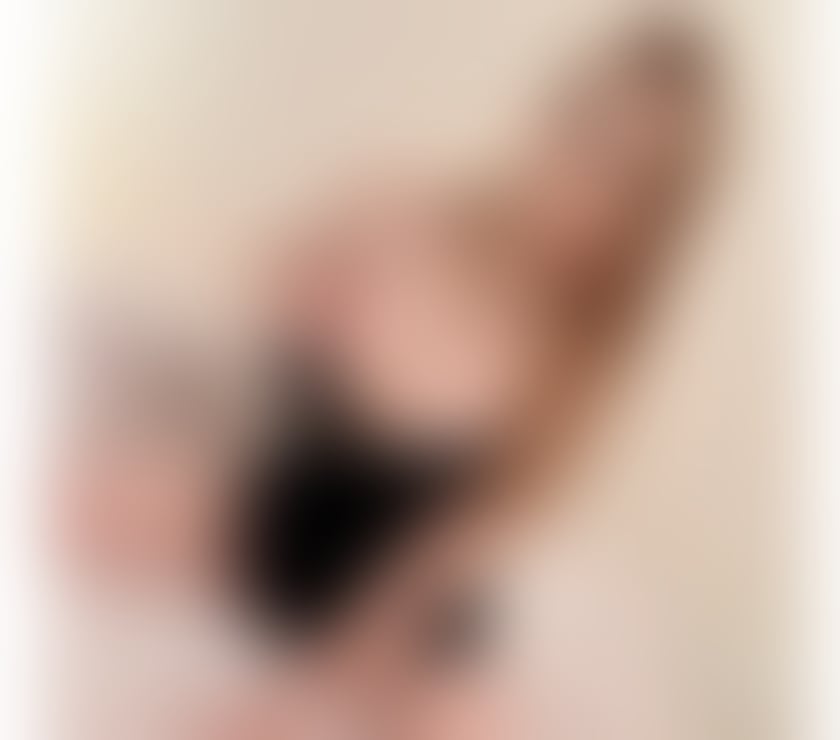 Escorts West Midlands Wolverhampton - Photos for Emmie Thai Girl - Professional Massage and Body to Body 😘