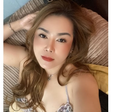 Escorts Wolverhampton City Centre Wolverhampton - Photos for Emmie Thai Girl - Professional Massage and Body to Body 😘