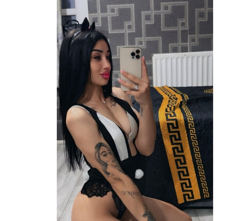 Escorts East London Limehouse - East London - Photos for MELISSA 😍 HIGH CLASS PARTY GIRL 🥳❤️