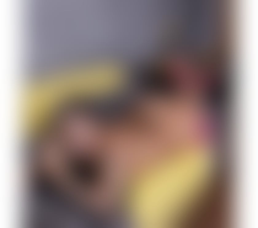 A complete blonde, a real actress performing on XVIDEOS.