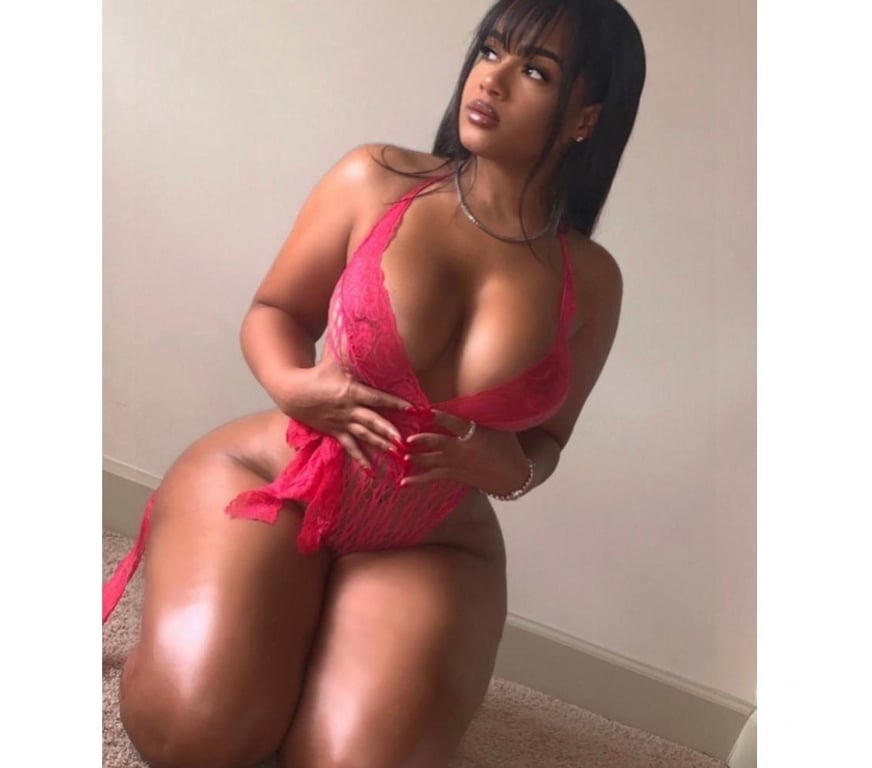 Escorts West Midlands Birmingham - Photos for 🍑MIA 🎉COLOMBIANA 👙