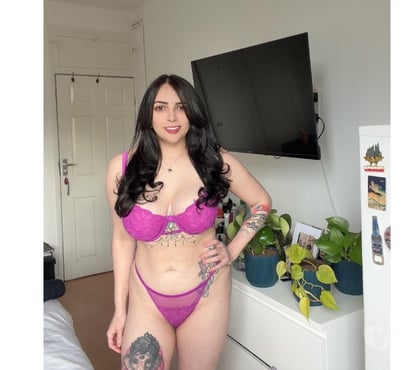 Photos for Jessy 🇧🇷new in Bristol 🔥party🥂foot fetish