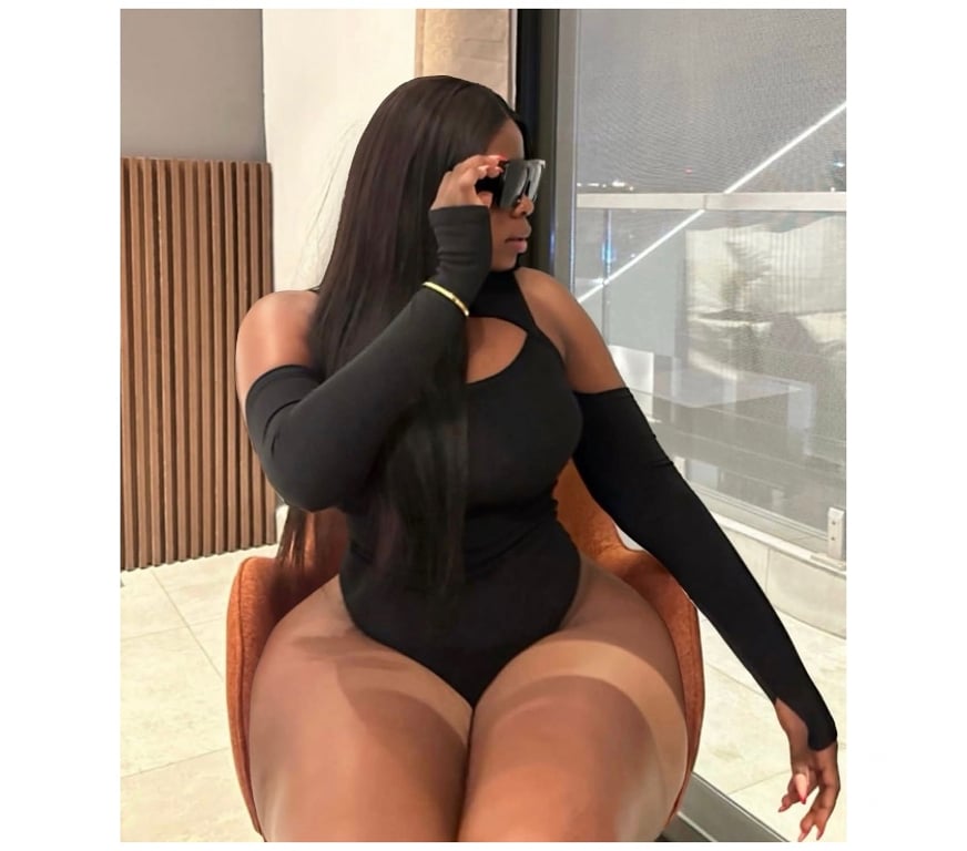 Escorts West London West Kensington - West London - Photos for Cherry 🍒 Latina girl 🥵 New in town