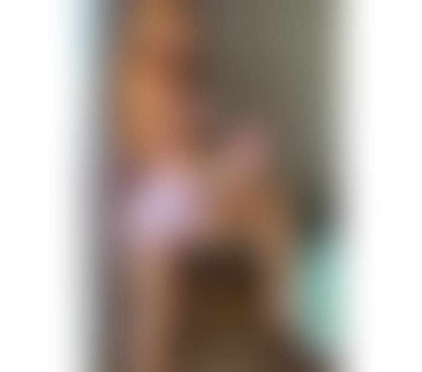 Maya - Natural, Petite & Girlfriend Experience