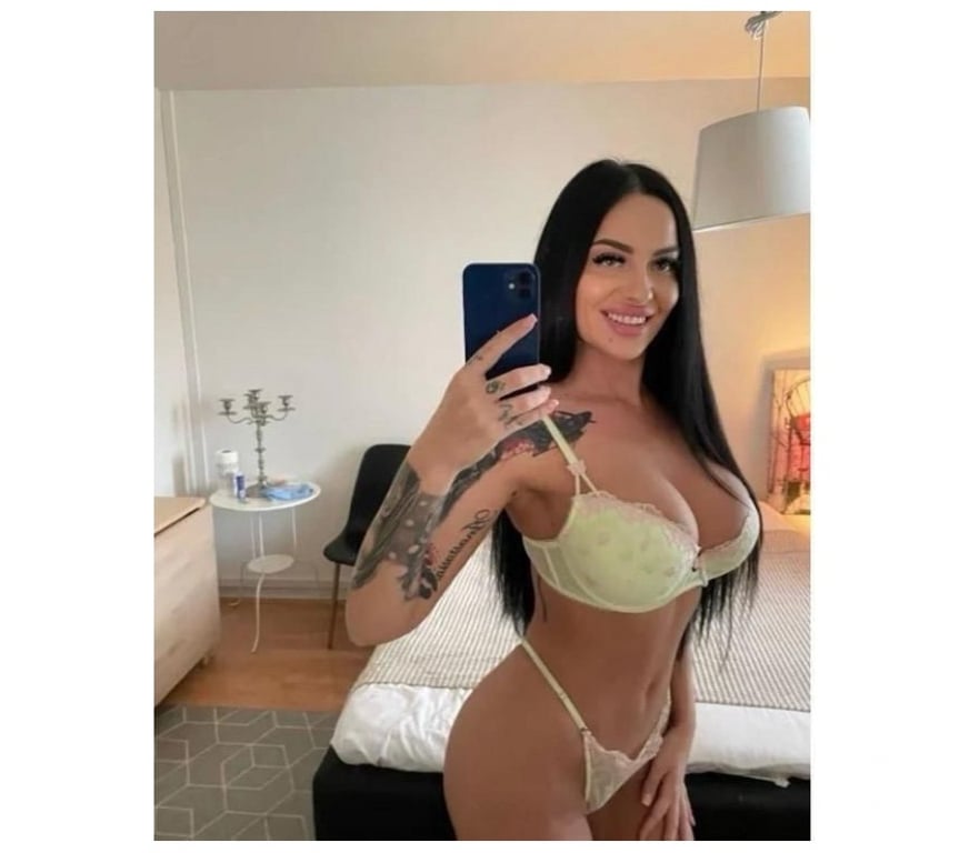 Escorts Hertfordshire Watford - Photos for MIRA🔥NAUGHTY GIRL🔞GFE 💦🍭 FUN👅🤪Party🎉