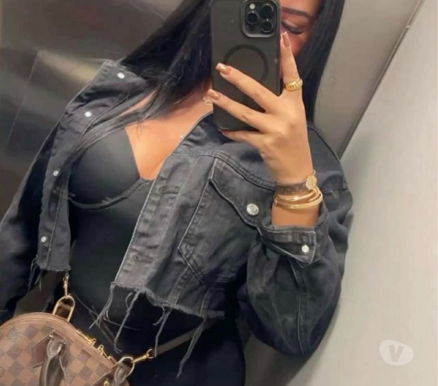 Adult Entertainment West Yorkshire Leeds - Photos for Naughty Party girl Louisa