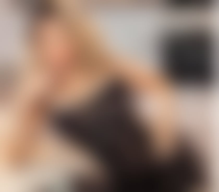 Escorts East London Canary Wharf - East London - Photos for Luna Blond Sexy✨ Party Girl 😍