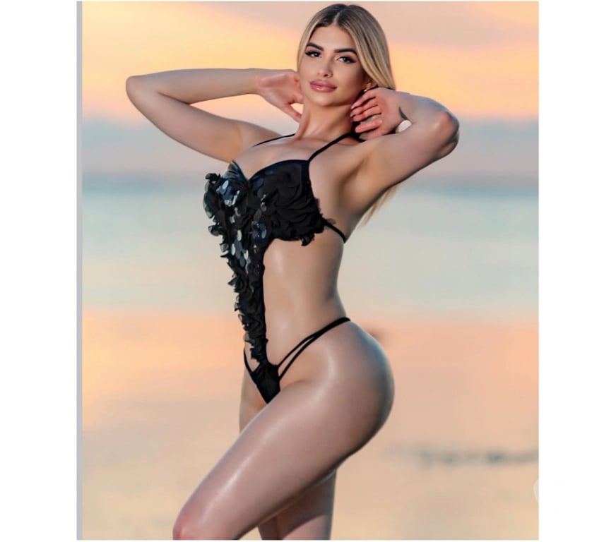 Escorts Hertfordshire Hertsmere - Photos for BLONDE,DELICATE AND IMPOSSIBLE TO FORGET ❤️‍🔥💋