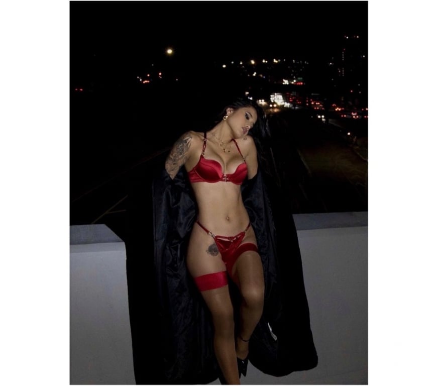 Escorts East London Plaistow - East London - Photos for 💯 REAL PIC 🔥 ATTRACTIVE GIRL FOR COMPANY 💋