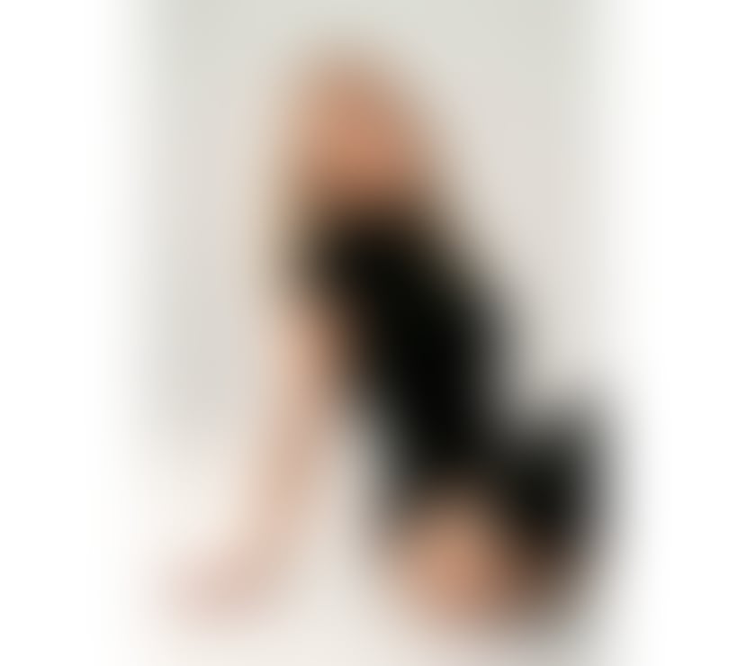 Chelsea Kensington Blonde Massage 🤍