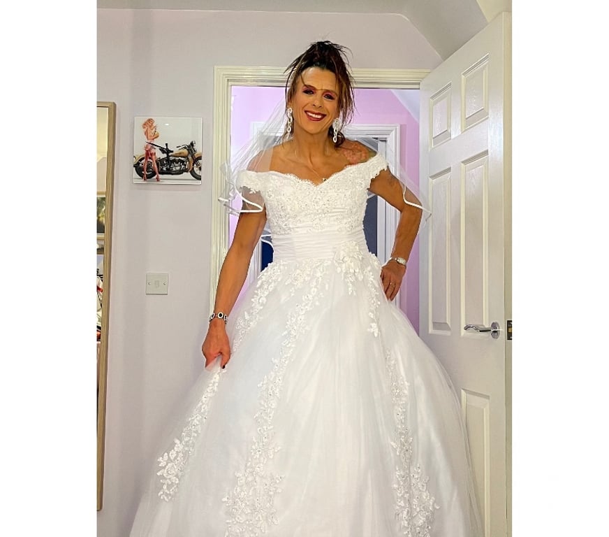 Trans Escorts Buckinghamshire Gatehouse Industrial Area - Buckinghamshire - Photos for Tall sexy TS Michelle escort service