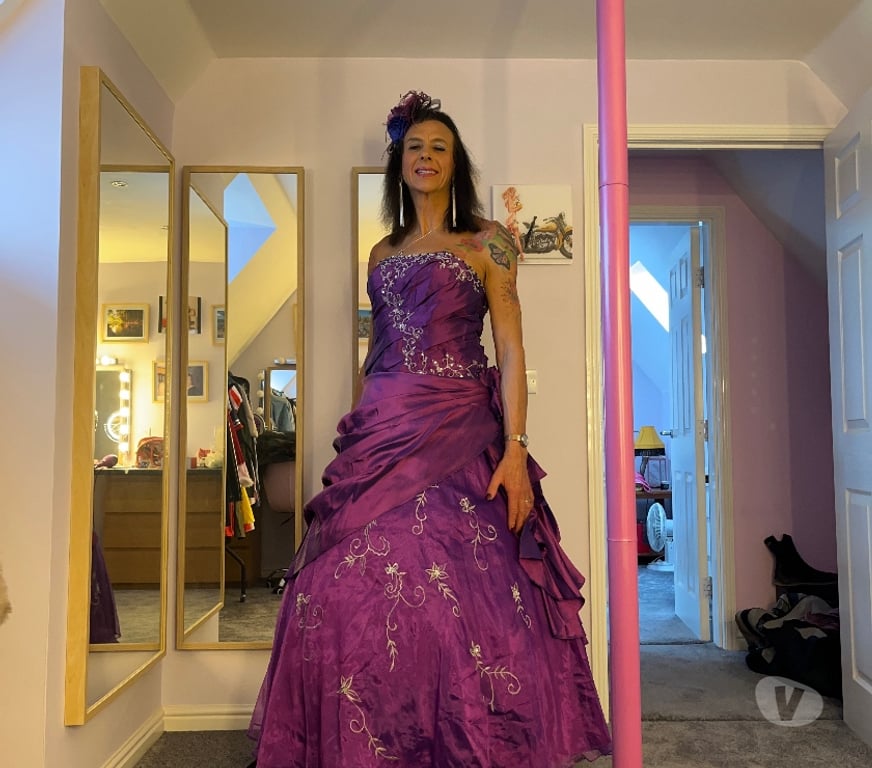 Trans Escorts Buckinghamshire Gatehouse Industrial Area - Buckinghamshire - Photos for Tall sexy TS Michelle escort service