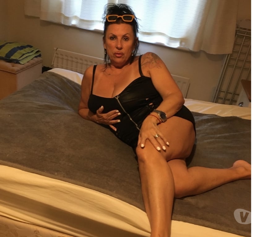 Escorts Surrey Woking - Photos for Saskya new in the town. Woking, Guilford