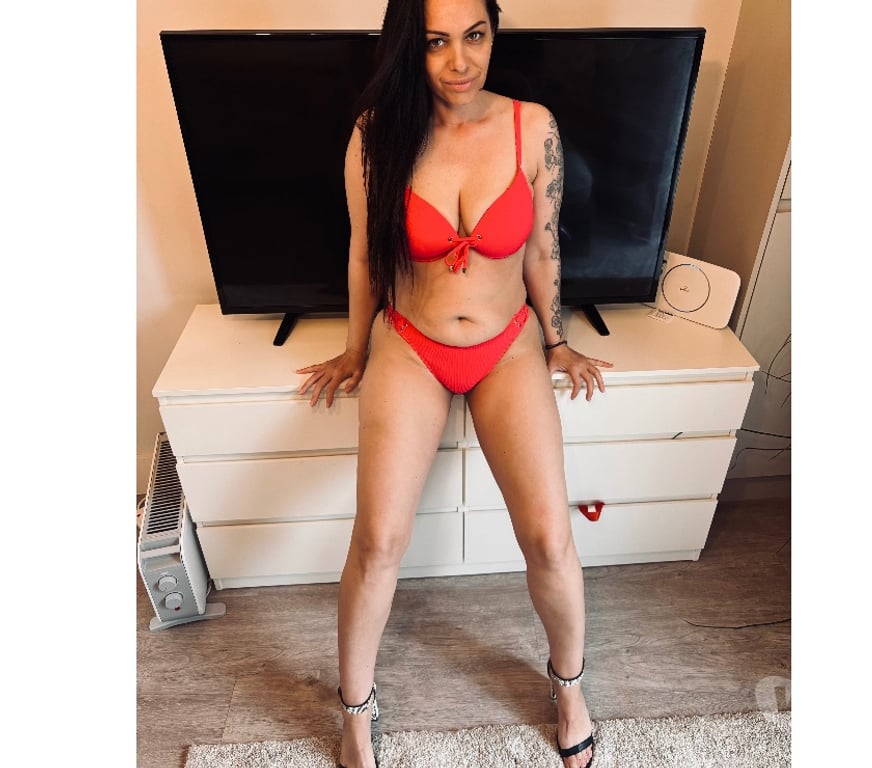 Escorts Brent Kenton Station - Brent - Photos for Amira new here x Kenton x